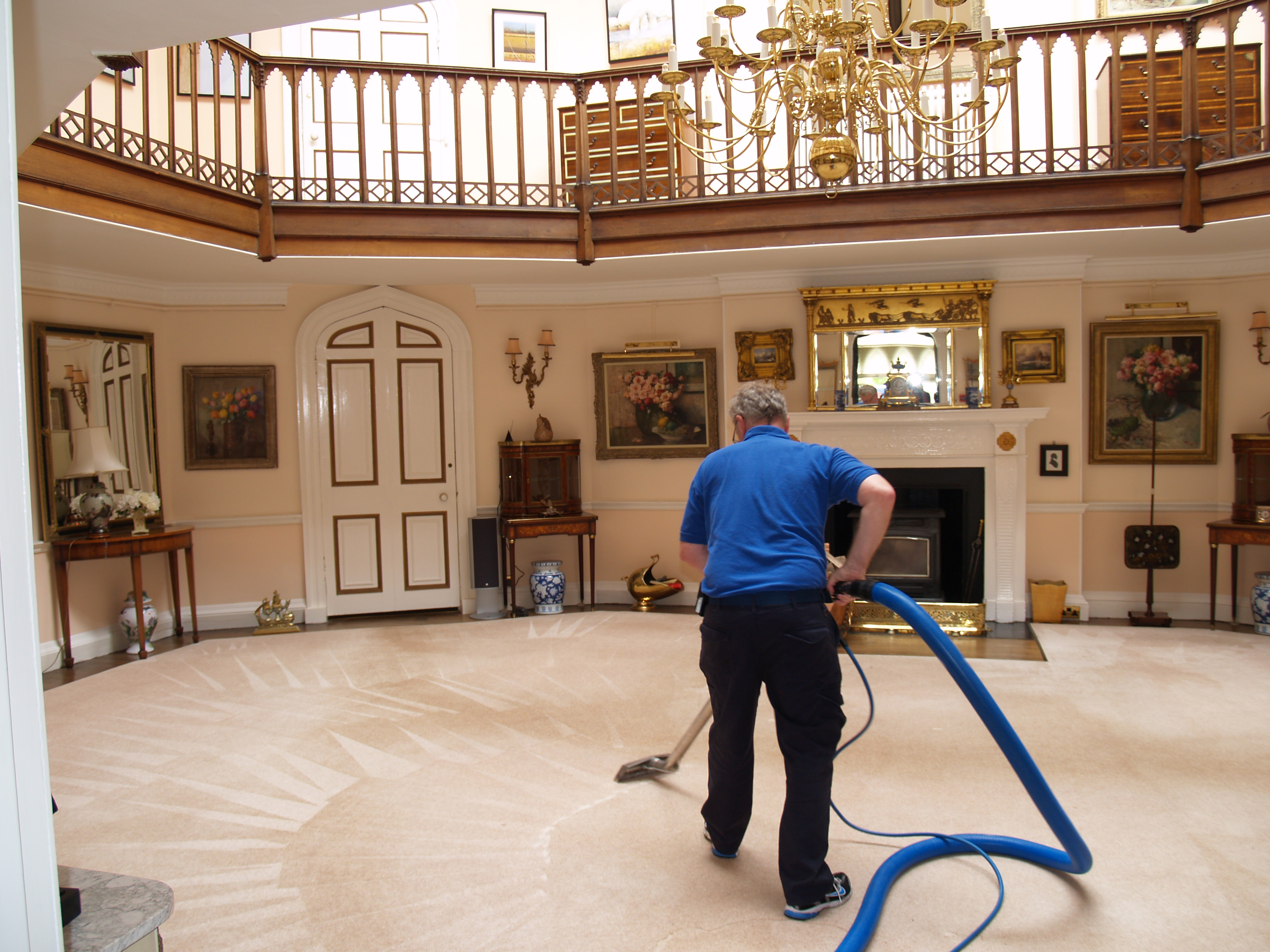 before and after carpet cleaning